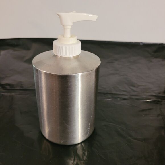 Stainless Steel Silver Cylinder Soap/lotion Pump By OGGI - Picture 1 of 7